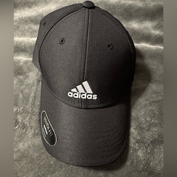 Youth Adidas Baseball Cap - Picture 1 of 2